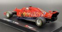 Bolid F1 FERRARI SF71H S. Vettel KASK BBurago 1:43