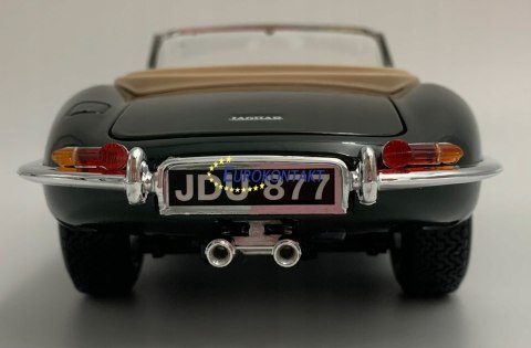 JAGUAR E-Type Cabrio 1961 1:18 model Bburago 12046 JAGUAR E-Type Cabrio 1961 1:18 model Bburago 12046