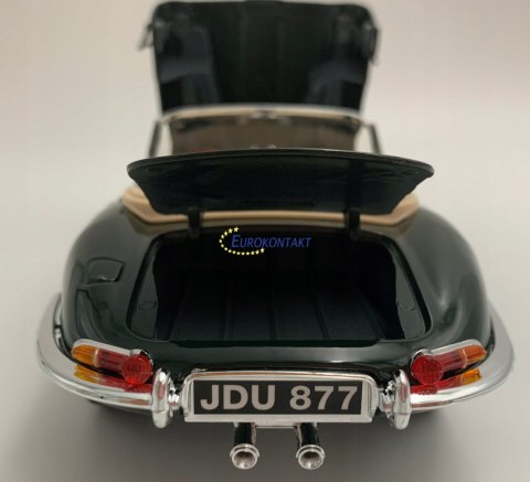 JAGUAR E-Type Cabrio 1961 1:18 model Bburago 12046 JAGUAR E-Type Cabrio 1961 1:18 model Bburago 12046