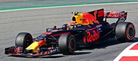 Bolid F1 Red Bull RB13 #33 Verstappen BBurago 1:32 Bolid F1 Red Bull RB13 #33 Verstappen BBurago 1:32
