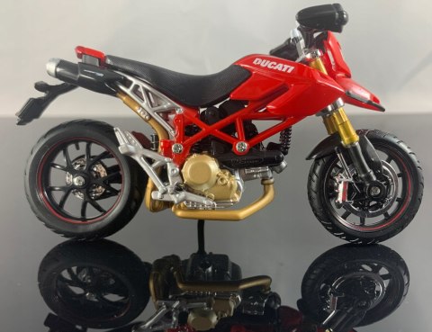 DUCATI Hypermotard podstawka model 1:18 Maisto DUCATI Hypermotard podstawka model 1:18 Maisto