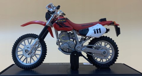 HONDA XR400R model na podstawce 1:18 Maisto HONDA XR400R model na podstawce 1:18 Maisto