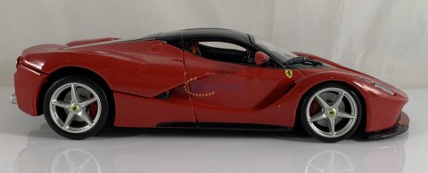 FERRARI LaFerrari F70 red model Bburago 26001 FERRARI LaFerrari F70 red model Bburago 26001