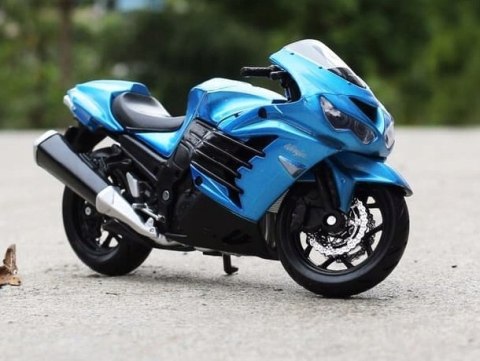 KAWASAKI Ninja ZX 14R motocykl model 1:18 Maisto KAWASAKI Ninja ZX 14R motocykl model 1:18 Maisto