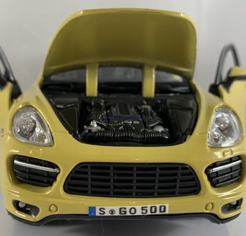 Porsche Cayenne Turbo yellow 1:24 Bburago 21056 Porsche Cayenne Turbo yellow 1:24 Bburago 21056