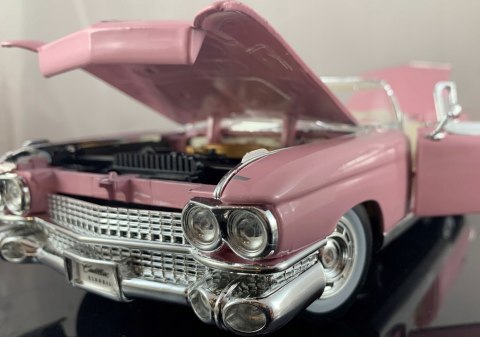 CADILLAC ELDORADO 1959 1:18 model Maisto 36813 CADILLAC ELDORADO 1959 1:18 model Maisto 36813