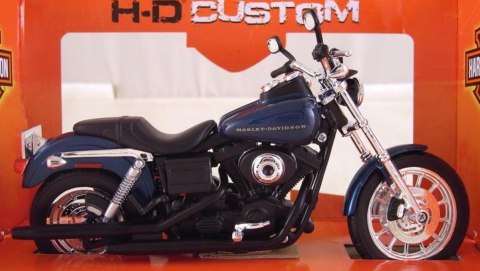 HARLEY DAVIDSON Dyna Super Glide 1:12 Maisto 32321 HARLEY DAVIDSON Dyna Super Glide 1:12 Maisto 32321