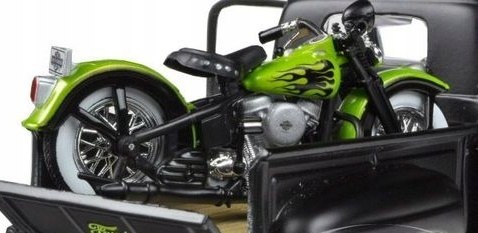 HARLEY DAVIDSON Panhead 1948 + FORD F-1 1:24 32171 HARLEY DAVIDSON Panhead 1948 + FORD F-1 1:24 32171