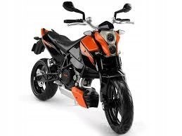 KTM DUKE 690 motocykl model 1:12 Maisto KTM DUKE 690 motocykl model 1:12 Maisto