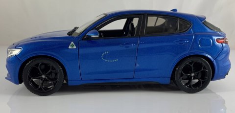 Alfa Romeo Stelvio blue 1:24 model Bburago 21086 Alfa Romeo Stelvio blue 1:24 model Bburago 21086