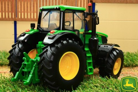 Traktor JOHN DEERE 6195M 1:32 Britains 43150 Traktor JOHN DEERE 6195M 1:32 Britains 43150