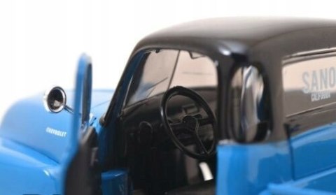 CHEVY 3100 PICKUP 1950 1:25 model Maisto 32506 CHEVY 3100 PICKUP 1950 1:25 model Maisto 32506