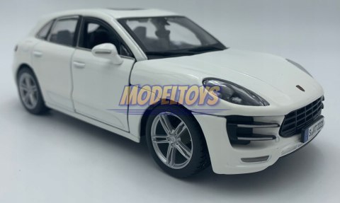 Porsche Macan white 1:24 model Bburago 21077 SUV Porsche Macan white 1:24 model Bburago 21077 SUV