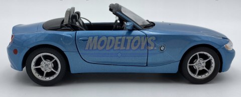 BMW Z4 open top metal model Welly 1:24 BMW Z4 open top metal model Welly 1:24