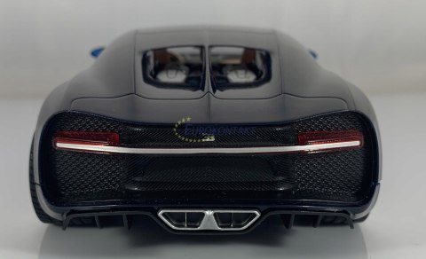 BUGATTI Chiron blue MODEL METAL WELLY 1:24 BUGATTI Chiron blue MODEL METAL WELLY 1:24
