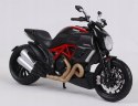 DUCATI Diavel Carbon d składania 1:12 Maisto 39196