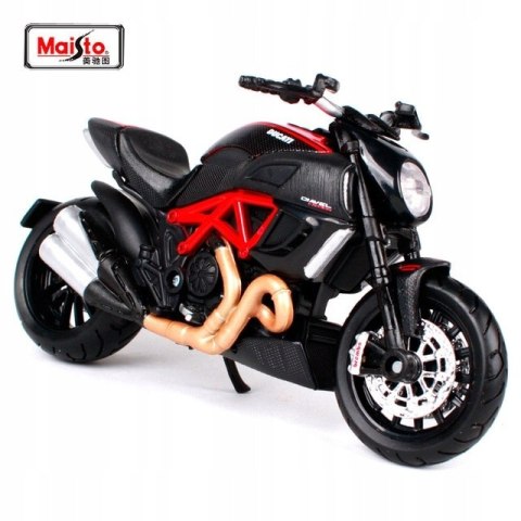 DUCATI Diavel Carbon d składania 1:12 Maisto 39196 DUCATI Diavel Carbon d składania 1:12 Maisto 39196