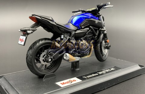 YAMAHA MT-07 2018 model na podstawce 1:18 Maisto YAMAHA MT-07 2018 model na podstawce 1:18 Maisto