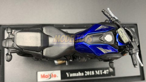 YAMAHA MT-07 2018 model na podstawce 1:18 Maisto YAMAHA MT-07 2018 model na podstawce 1:18 Maisto