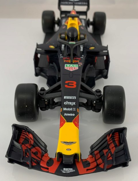 Bolid F1 Red Bull RB14 #3 Ricciardo RC Maisto 1:24 Bolid F1 Red Bull RB14 #3 Ricciardo RC Maisto 1:24