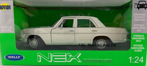 MERCEDES-BENZ W115 220 MODEL METAL WELLY 1:24 MERCEDES-BENZ W115 220 MODEL METAL WELLY 1:24