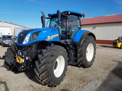Traktor New Holland T7.315 przyczepa 1:32 BBURAGO