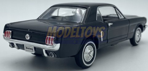 1964 1/2 FORD MUSTANG Coupe metal model Welly 1:24 1964 1/2 FORD MUSTANG Coupe metal model Welly 1:24