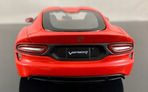 DODGE Viper GTS 2013 1:24 Maisto 31271 model metal DODGE Viper GTS 2013 1:24 Maisto 31271 model metal