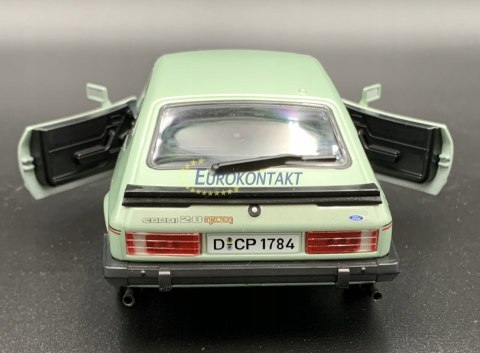 FORD Capri 1972 1:24 model Bburago 21093 FORD Capri 1972 1:24 model Bburago 21093