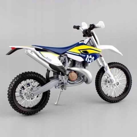 HUSQVARNA FE 501 PODSTAWKA model 1:12 Maisto 32706 HUSQVARNA FE 501 PODSTAWKA model 1:12 Maisto 32706