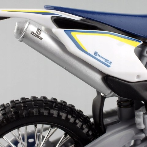 HUSQVARNA FE 501 PODSTAWKA model 1:12 Maisto 32706 HUSQVARNA FE 501 PODSTAWKA model 1:12 Maisto 32706