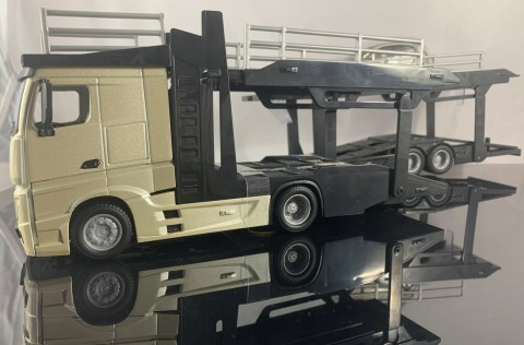 Mercedes ACTROS lora Volkswagen Polo Bburago 1:43 Mercedes ACTROS lora Volkswagen Polo Bburago 1:43