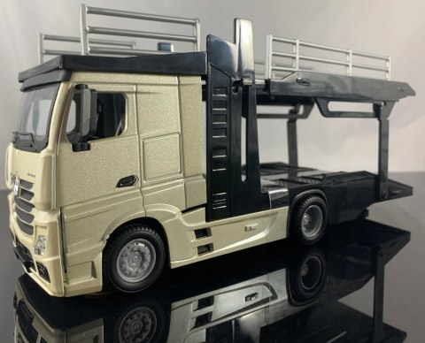 Mercedes ACTROS lora Volkswagen Polo Bburago 1:43 Mercedes ACTROS lora Volkswagen Polo Bburago 1:43