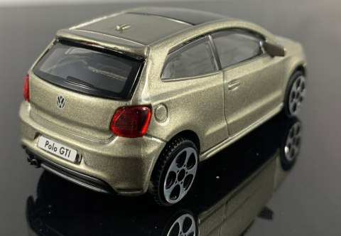 Mercedes ACTROS lora Volkswagen Polo Bburago 1:43 Mercedes ACTROS lora Volkswagen Polo Bburago 1:43