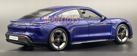Porsche TAYCAN Turbo S 1:24 model Bburago 21098 Porsche TAYCAN Turbo S 1:24 model Bburago 21098