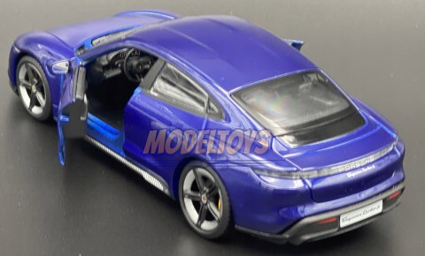 Porsche TAYCAN Turbo S 1:24 model Bburago 21098 Porsche TAYCAN Turbo S 1:24 model Bburago 21098