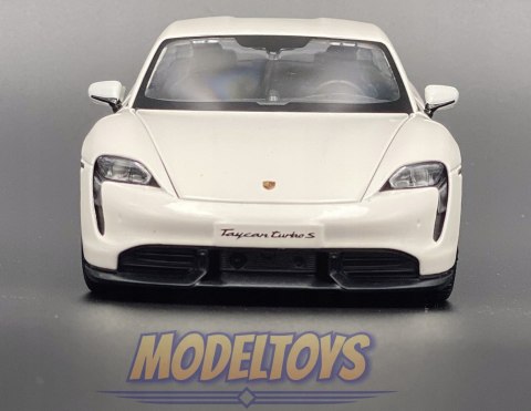 Porsche TAYCAN Turbo S 1:24 model Bburago 21098 Porsche TAYCAN Turbo S 1:24 model Bburago 21098