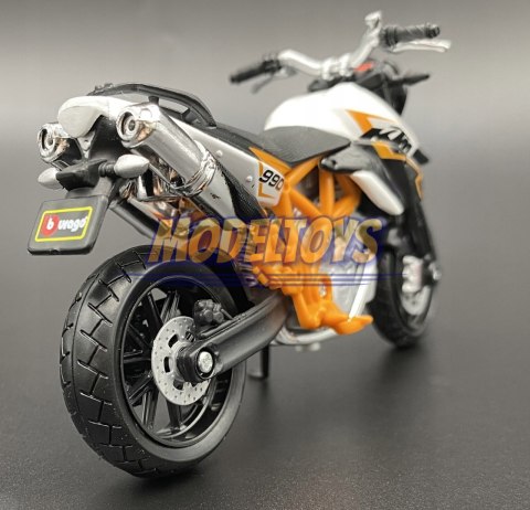KTM 990 Supermoto R model motocykl 1:18 Bburago KTM 990 Supermoto R model motocykl 1:18 Bburago