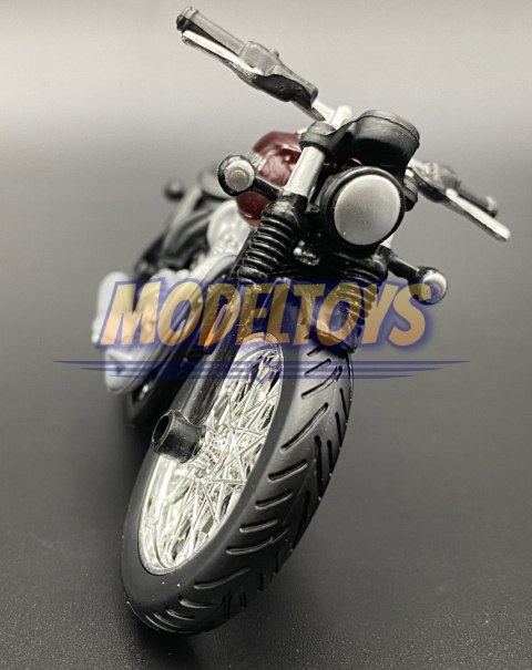 TRIUMPH Bonneville Bobber model 1:18 Bburago TRIUMPH Bonneville Bobber model 1:18 Bburago