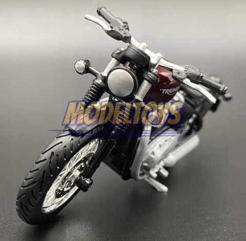 TRIUMPH Bonneville Bobber model 1:18 Bburago TRIUMPH Bonneville Bobber model 1:18 Bburago