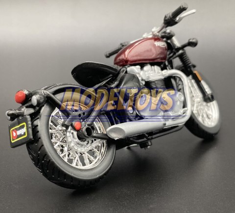 TRIUMPH Bonneville Bobber model 1:18 Bburago TRIUMPH Bonneville Bobber model 1:18 Bburago