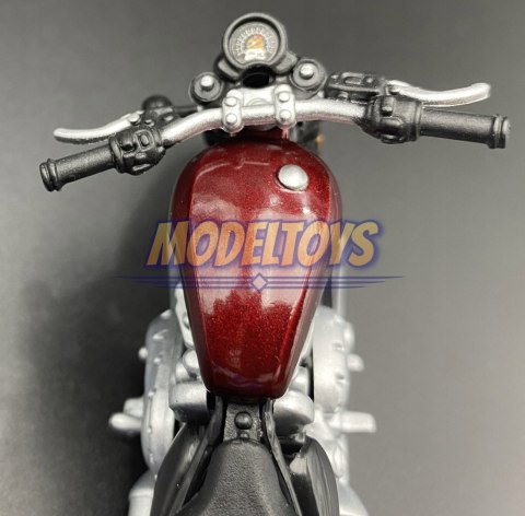 TRIUMPH Bonneville Bobber model 1:18 Bburago TRIUMPH Bonneville Bobber model 1:18 Bburago