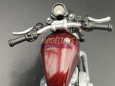 TRIUMPH Bonneville Bobber model 1:18 Bburago TRIUMPH Bonneville Bobber model 1:18 Bburago