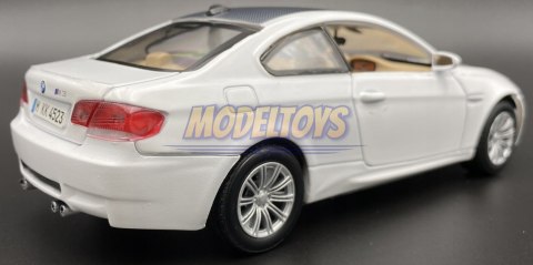 BMW M3 Coupe 2008 white model 1:24 Motormax 73347 BMW M3 Coupe 2008 white model 1:24 Motormax 73347