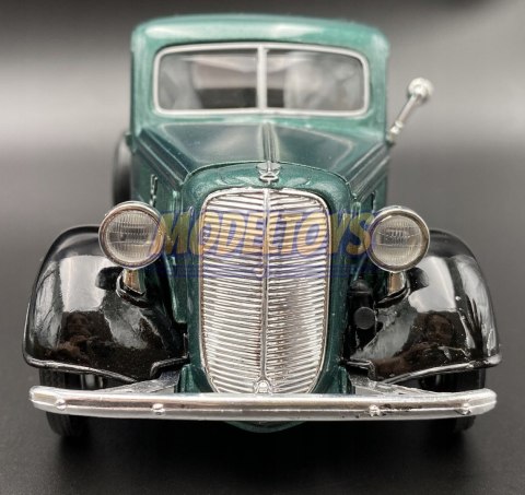 Ford Pickup 1937 model 1:24 Motormax 73233 Ford Pickup 1937 model 1:24 Motormax 73233