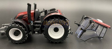 Traktor ciągnik VALTRA N174 1:32 BBURAGO metal Traktor ciągnik VALTRA N174 1:32 BBURAGO metal