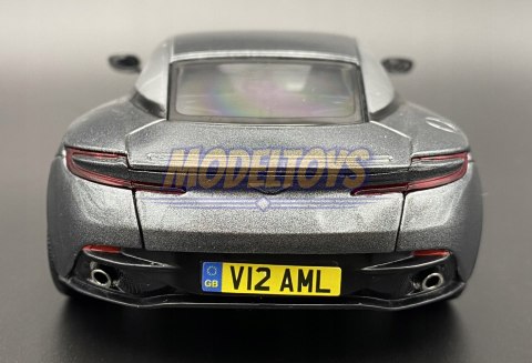 Aston Martin DB11 1:24 model Motormax 79345 Aston Martin DB11 1:24 model Motormax 79345