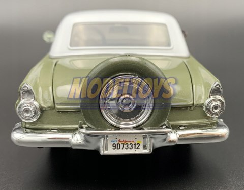 Ford Thunderbird Hard Top 1956 1:24 Motormax 73312 Ford Thunderbird Hard Top 1956 1:24 Motormax 73312