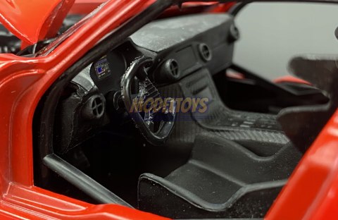 Mercedes Benz SLS AMG GT3 red 1:24 Motormax 73356 Mercedes Benz SLS AMG GT3 red 1:24 Motormax 73356