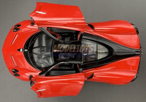 PAGANI Huayra red 1:24 Motormax 79312 PAGANI Huayra red 1:24 Motormax 79312